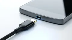 La porta USB di uno smartphone non serve solo a ricaricare: funzionalità che dovresti conoscere